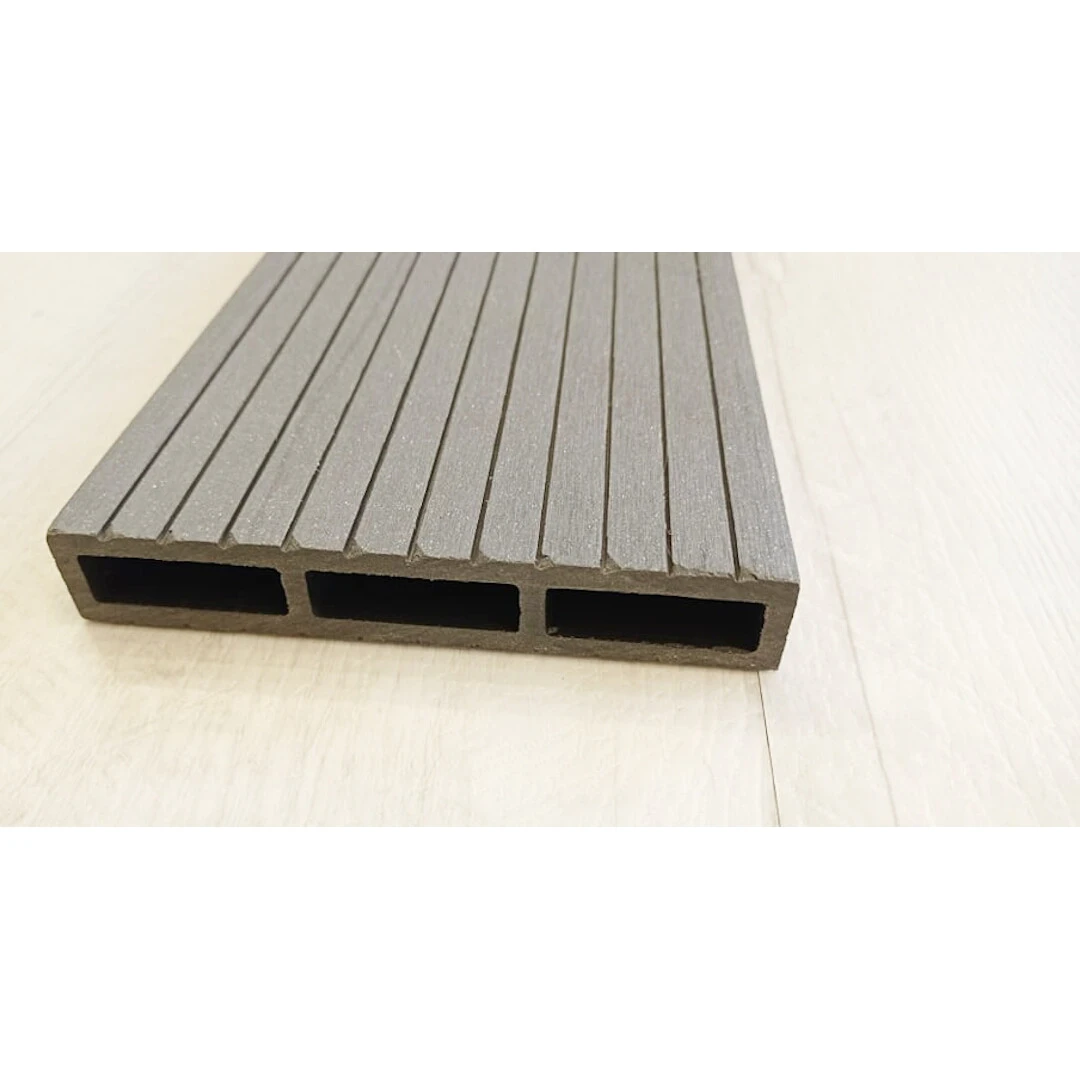 Γκρί περίφραξη WPC 1